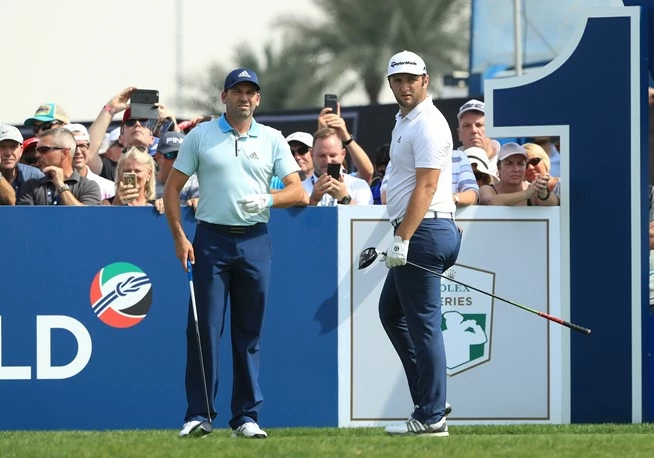 Sergio García y Jon Rahm durante la primera ronda en Jumeirah Golf Estates. © European Tour