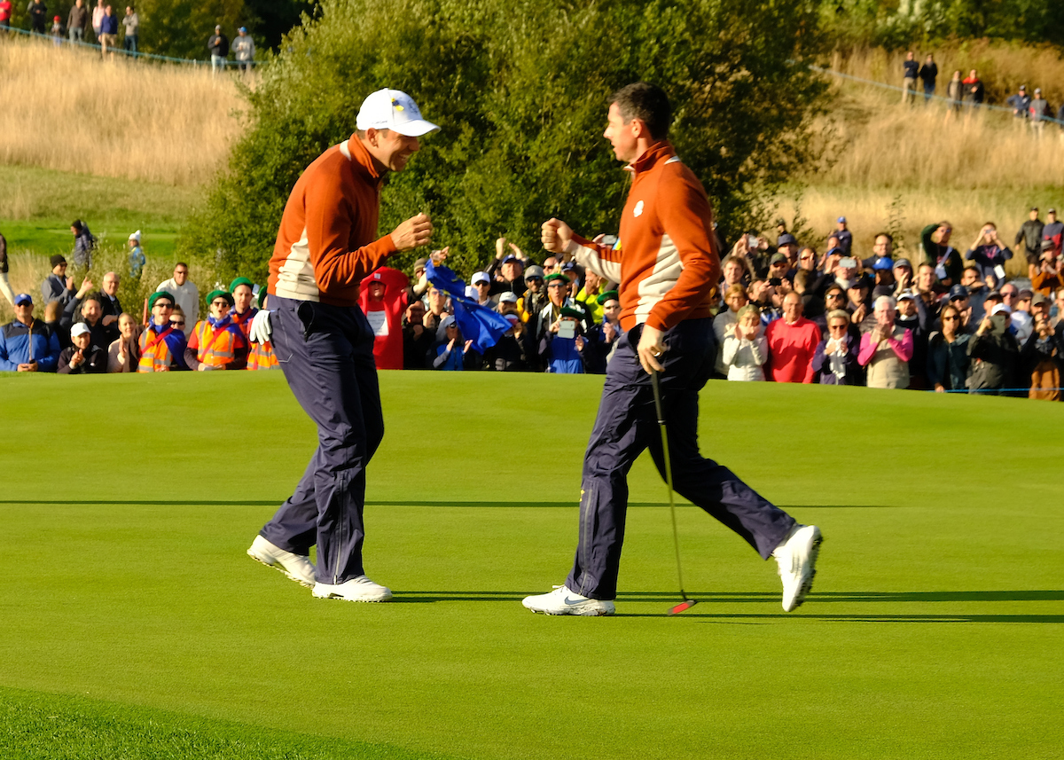 Sergio García y Rory McIlroy hoy sábado en los fourballs. © Golffile | Fran Caffrey