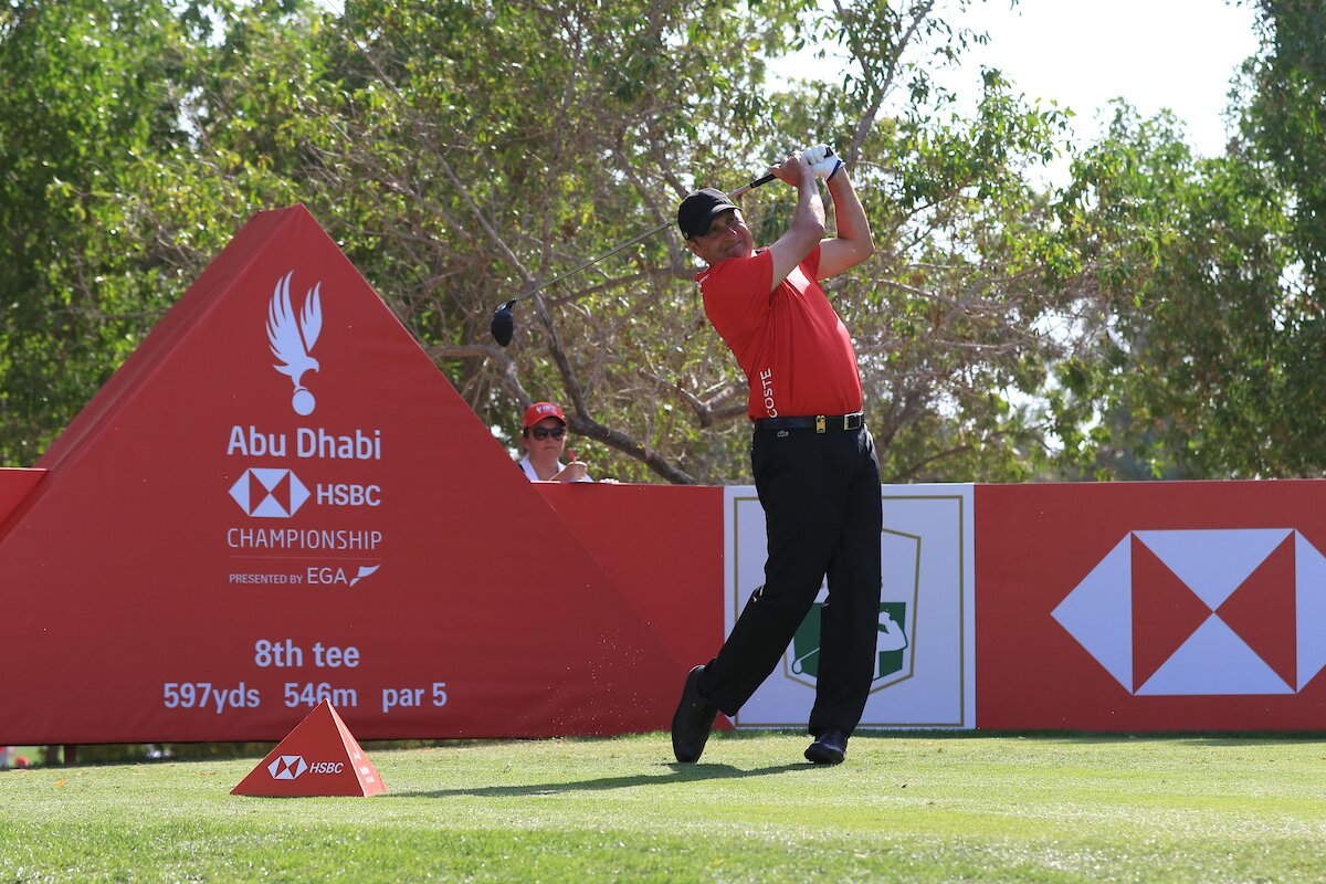 josé María Olazábal en la segunda ronda del Abu Dhabi HSBC Chmapionship. © Golffile | Thos Caffrey