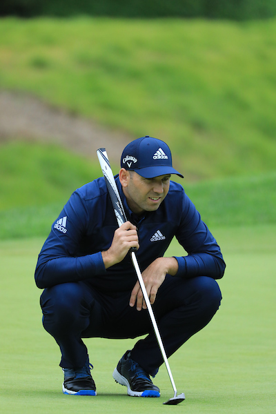 Sergio García, con el putter especial que se ancla al brazo izquierdo al estilo DeChambeau. © Golffile | Phil Inglis