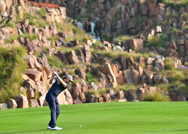 EddiePepperell_Rnd3_opt
