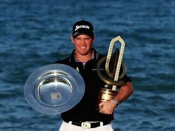 GouveiaRicardoNBOGolfClassicGettyImagesTrofeo