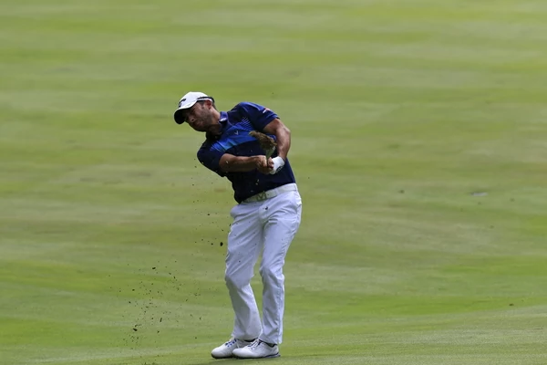 PabloLarrazabalBridgestoneGolffile