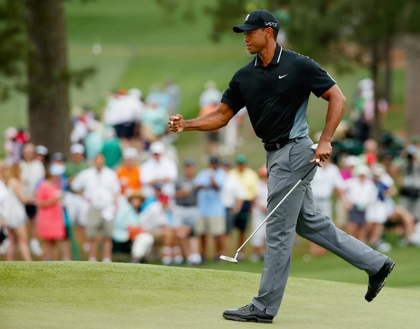 TigerWoodsMastersRoundTwohCDj8oWFpCRl