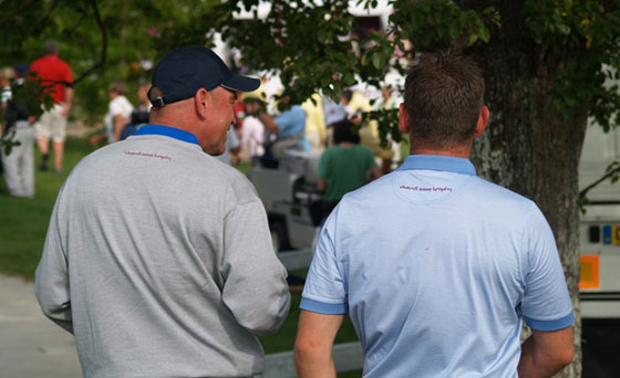 Thomas Bjorn y Lee Westwood abren el domingo la jornada de inviduales. Un plato fuerte.