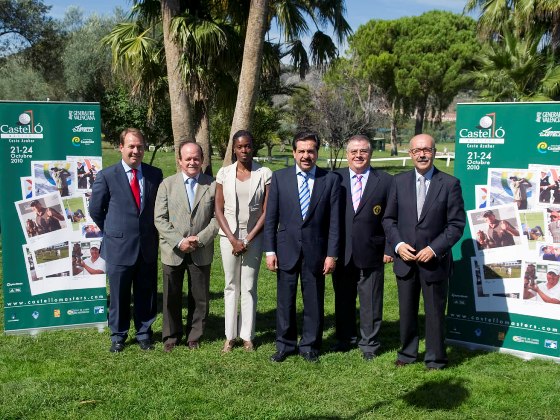 Foto de familia tras la presentación del Castelló Masters Costa Azahar. Javier Vilar.