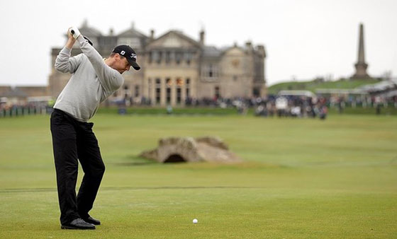 Michael Hoey se ha doctorado hoy Cum Laude en St Andrews.