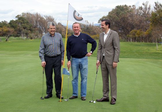 Miguel Martínez, presidente de Paradores, Miguel Ángel Jiménez e Ignacio Rodríguez, director general de la consejería de Turismo, Comercio y Deporte de la Junta de Andalucía.
