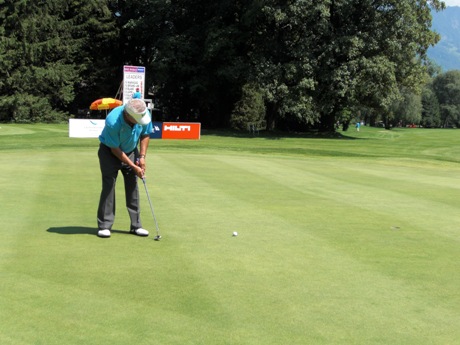 Juan Quirós patea el domingo en el Bad Ragaz de Suiza. Juanje Quirós.