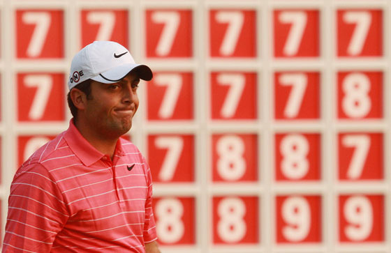Francesco Molinari se mantiene como líder por tercer día consecutivo.