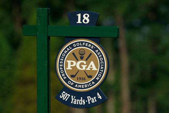 El hoyo 18 del Atlanta Athletic Club es un largo y difícil par 4.
