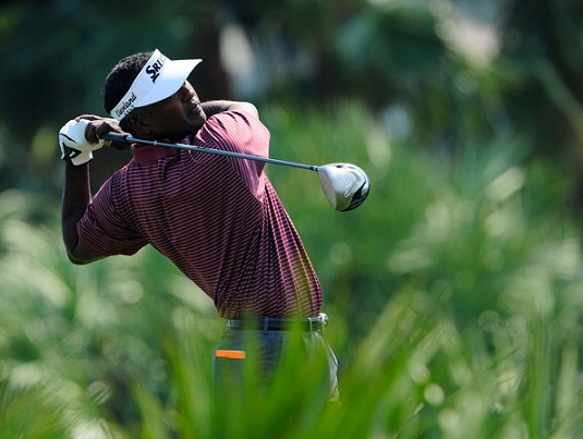 Vijay Singh tratará de hacer valer su experiencia para dar caza a Villegas. Vijay Singh