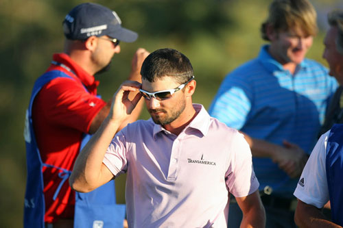 Kyle Stanley, desolado, después de perder el desempate del Farmers ante Snedeker.