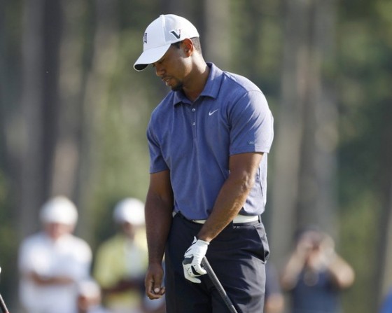Tiger Woods, hoy completamente abatido durante la segunda vuelta del PGA.