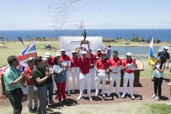 El equipo británico, vencedor de la I Ryder Cup Canarias-Reino Unido. © Aníbal González