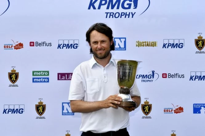 Martin Wiegele gana el KPMG Trophy.