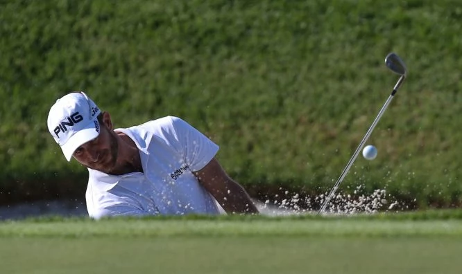 Alejandro Cañizares saca de búnker. © David Lloyd | Golffile