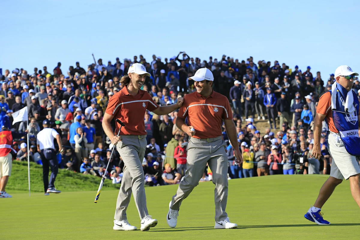 Tommy Fleetwood, junto a Francesco Molinari, en la Ryder Cup 2018. © Golffile | Eoin Clarke Tommy Fleetwood y Francesco Molinari hoy sábado durante los foursomes en el Golf National. © Golffile | Eoin Clarke