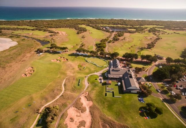 El precioso club 13th Beach Golf Links que acoge el Vic Open.