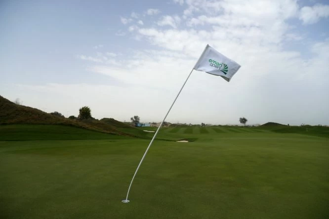 Imagen de bandera hoy en el Al Mouj Golf. © European Tour