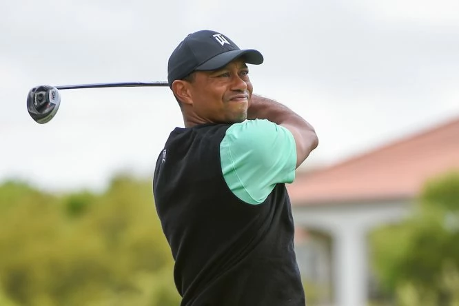 Tiger Woods está contra las cuerdas en su grupo. © Golffile | Ken Murray