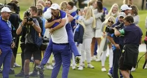 Rahm y Sergio celebran juntos la victoria en la pasada Ryder Cup. © Golffile | Fran Caffrey