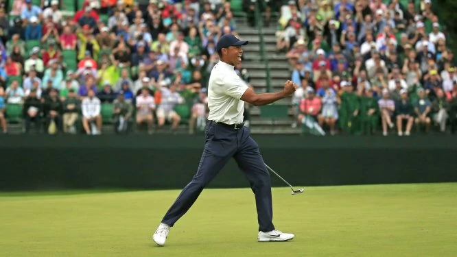 Tiger Woods en el hoyo 15 durante la segunda jornada del Masters de Augusta. © The Masters