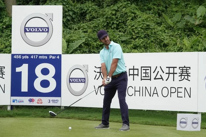 Jorge Campillo durante la segunda jornada del Volvo China Open. © Golffile | Phil Inglis