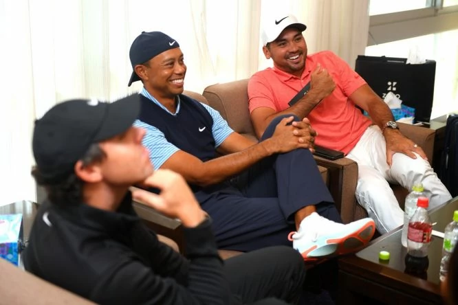 Day, con Tiger y Rory antes del evento © PGA Tour