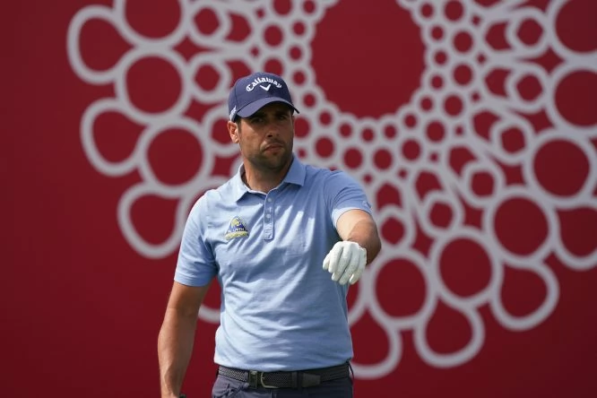 Adrián Otaegui en la primera ronda en el Emirates Golf Club. © Golffile | Thos Caffrey
