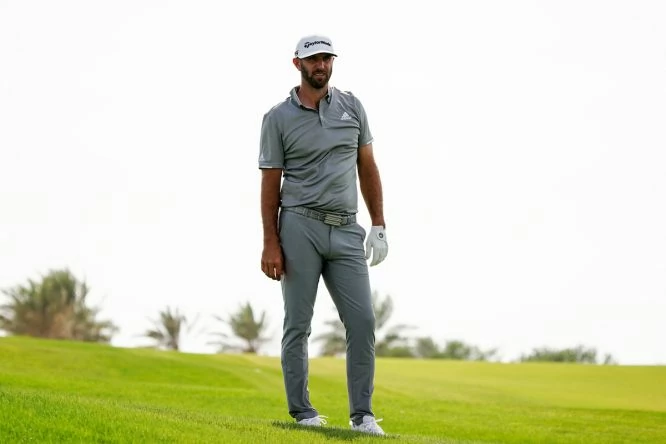 Dustin Johnson durante la ronda final del Saudi International. © Golffile | Thos Caffrey