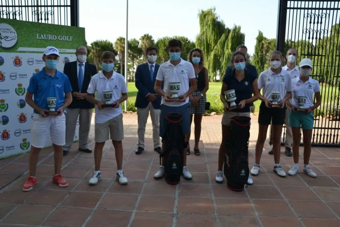Los ganadores de los Campeonatos de Andalucía Infantil, Alevín y Benjamín. © RFGA