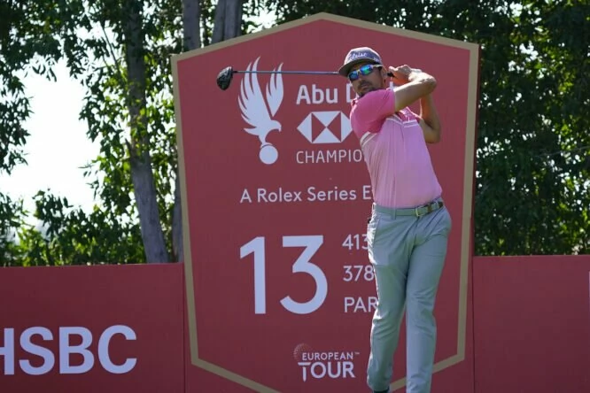 Rafa Cabrera Bello durante la primera ronda en el Abu Dhabi Golf Club. © Golffile | Eoin Clarke