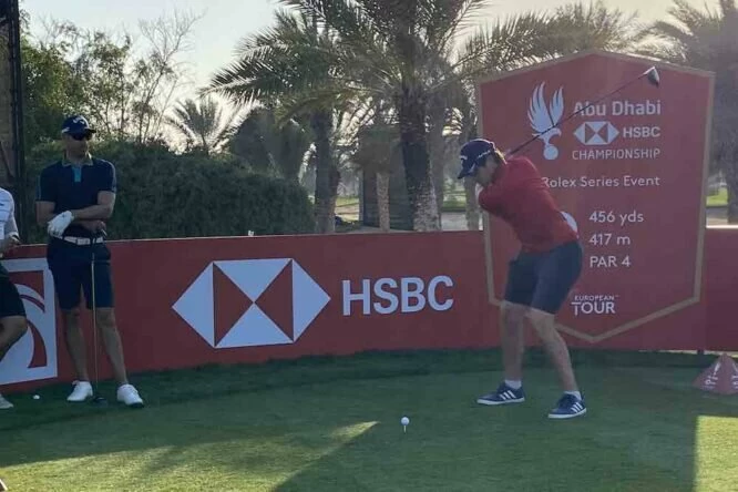 Nacho Elvira, hoy lunes en el Abu Dhabi Golf Club. © Ten Golf
