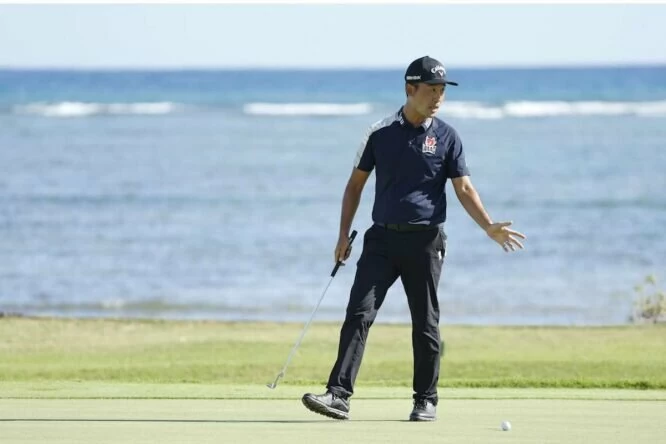 Kevin Na durante la tercera jornada del Sony Open in Hawaii. © Cliff Hawkins/Getty Images