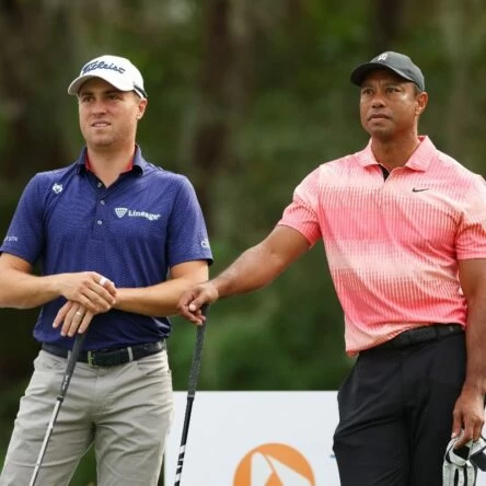 Justin Thomas y Tiger Woods © PGA Tour