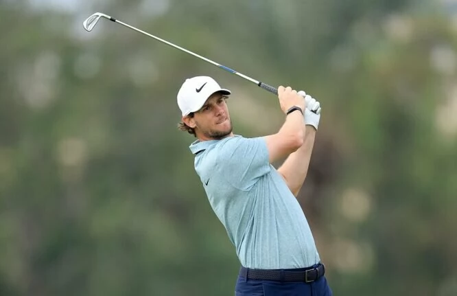 Thomas Pieters of Belgium plays his second shot on the 13th hole during Day One of the Hero Dubai Desert Classic on the Majlis Course at The Emirates Golf Club on January 26, 2023 in Dubai, United Arab Emirates. (Photo by David Cannon/Getty Images)