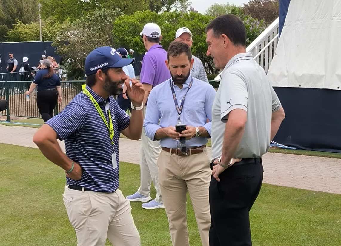 Pablo Larrazábal en Oak Hill con su agente y el de Tiger Woods, Mark Steinberg. 