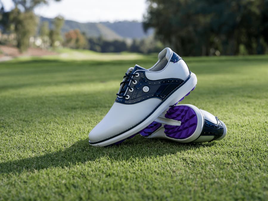 Fj Traditions Spikeless for women © FootJoy