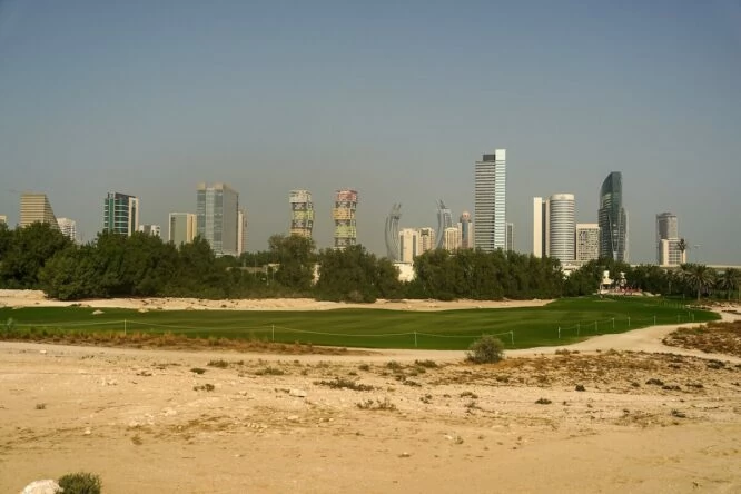 Vista del Doha Golf Club durante la previa del Commercial Bank Qatar Masters 2023.© Golffile | Fran Caffrey