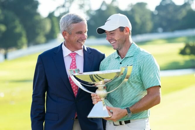 Monahan, con Rory McIlroy © Tommy Dickson/Golffile