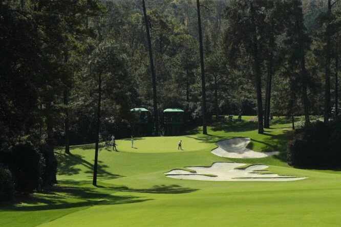 Vista del green del hoyo 10 del Augusta National Golf Club. © Golffile | Scott Halleran