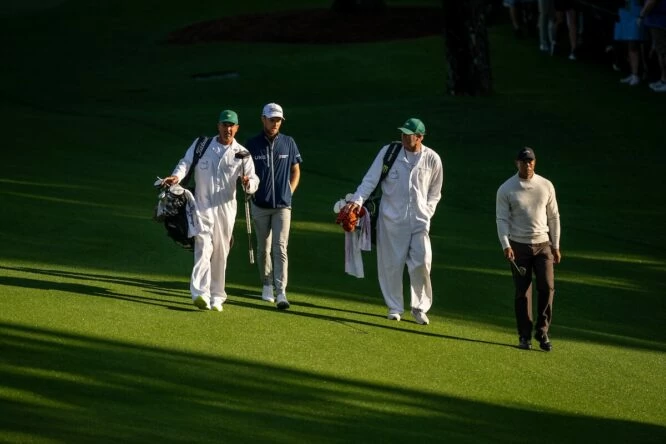 Will Zalatoris and Tiger Woods this morning in the practice round at Augusta National. © Golffile | Fran Caffrey
