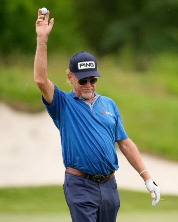 Miguel Ángel Jiménez, tras su hoyo en uno © PGA Champions Tour