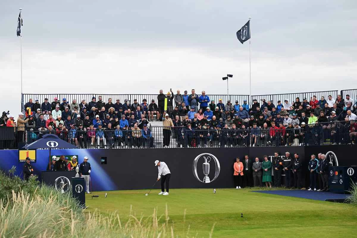 The 152nd Open - Day One Justin Leonard pega el primer golpe del Open Championship de Royal Troon 2024.