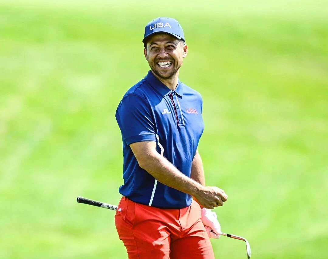 schauffelemartesjjoo24 Schauffele sonríe durante una de las rondas de prácticas en Le Golf National.