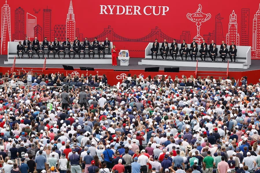Ceremonia de inauguración de la Ryder © Michael Reaves/PGA of America Ceremonia de inauguración de la Ryder © Michael Reaves/PGA of America