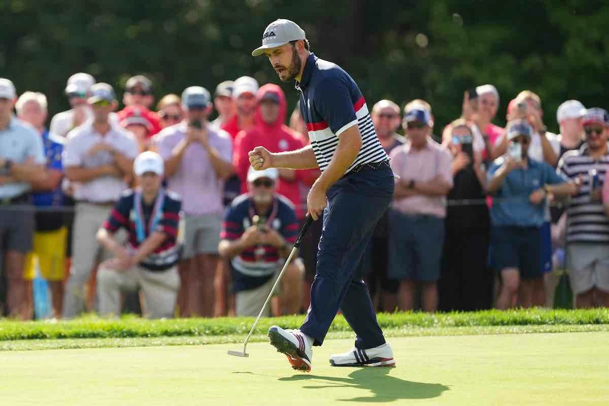 Patrick Cantlay celebra uno de los putts que ha embocado este viernes. (Photo by Darren Carroll/PGA of America) Patrick Cantlay celebra uno de los putts que ha embocado este viernes.