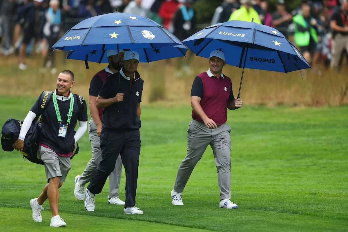 Sepp Straka, junto a Rahm y Aberg en la vuelta de prácticas del jueves en Bethpage. (Photo by Michael Reaves/PGA of America) Sepp Straka, junto a Rahm y Aberg en la vuelta de prácticas del jueves en Bethpage.