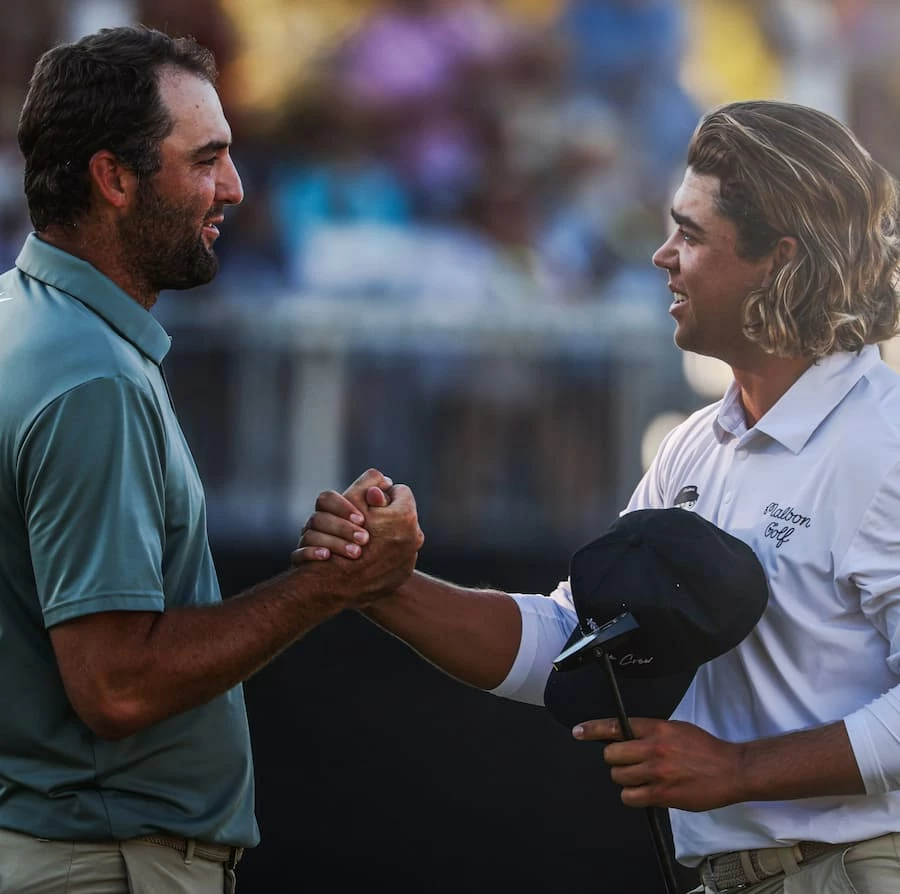 Higgo saluda a Scheffler en el Procore © PGA Tour Higgo saluda a Scheffler en el Procore © PGA Tour